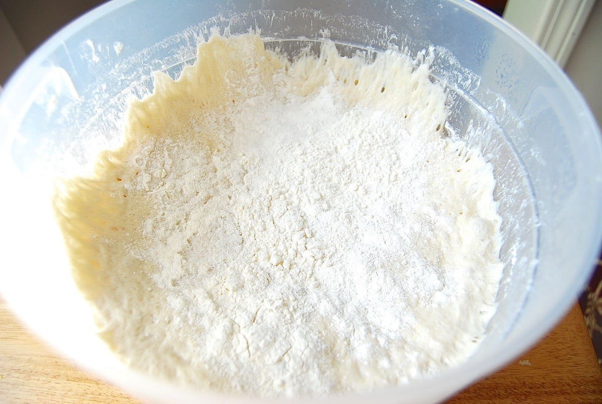 How to make no-knead bread via @kingarthurflour
