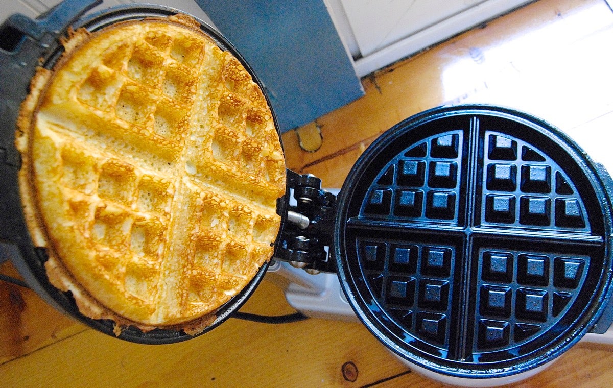 Waffle Tips via @kingarthurflour