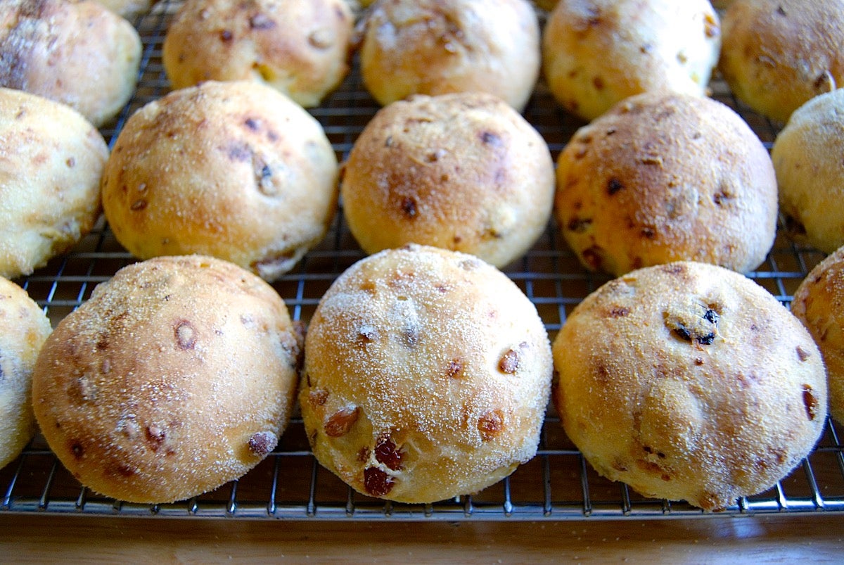 American Baking Down the Decades via @kingarthurflour