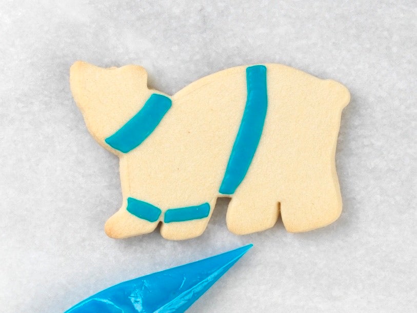 Cookie Decorating Techniques via @kingarthurflour