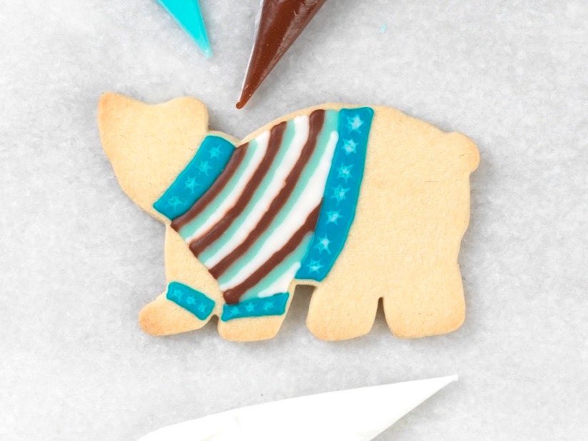 Cookie Decorating Techniques via @kingarthurflour