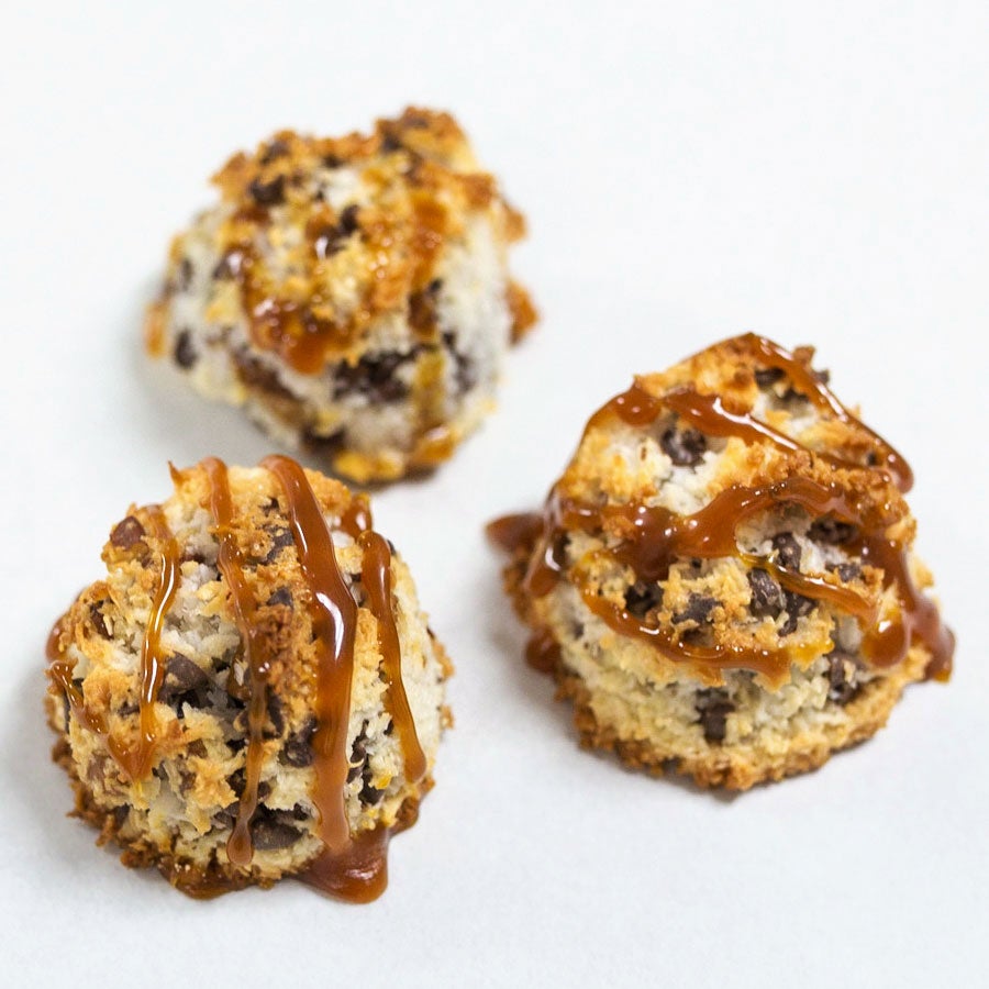 Coconut Macaroons 3 ways via @kingarthurflour