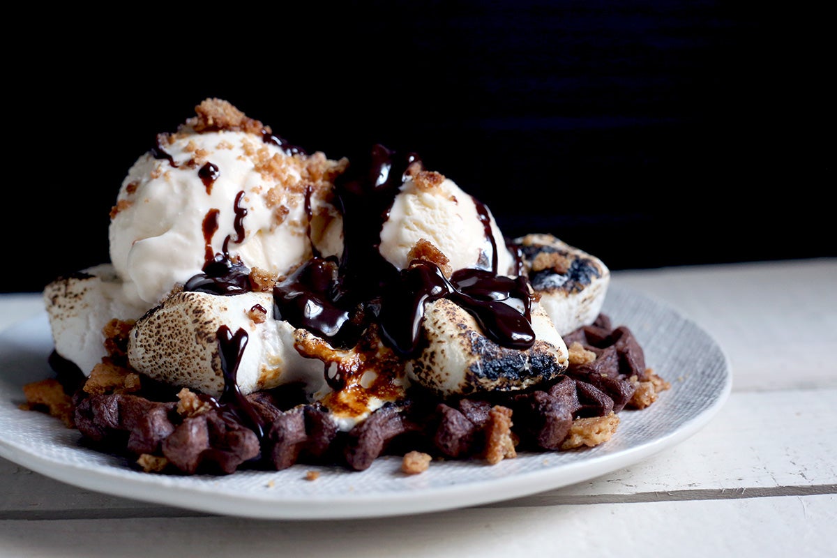 S'mores waffle via @kingarthurflour