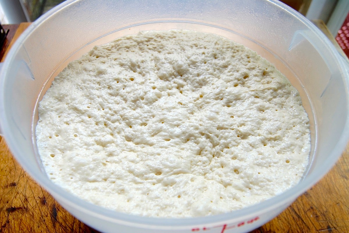 Turn no-knead bread dough into pizza crust via @kingarthurflour
