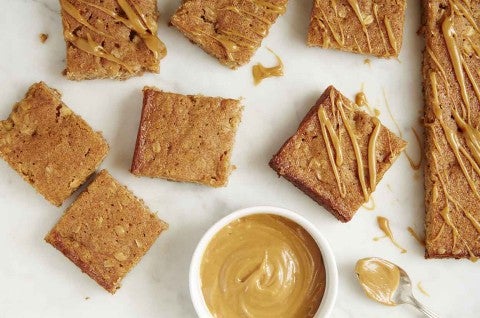 Apple-Cinnamon Bars with Peanut Butter Glaze