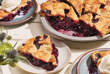 Blue Ribbon Blueberry Pie