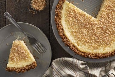 Easy Coconut Cheesecake